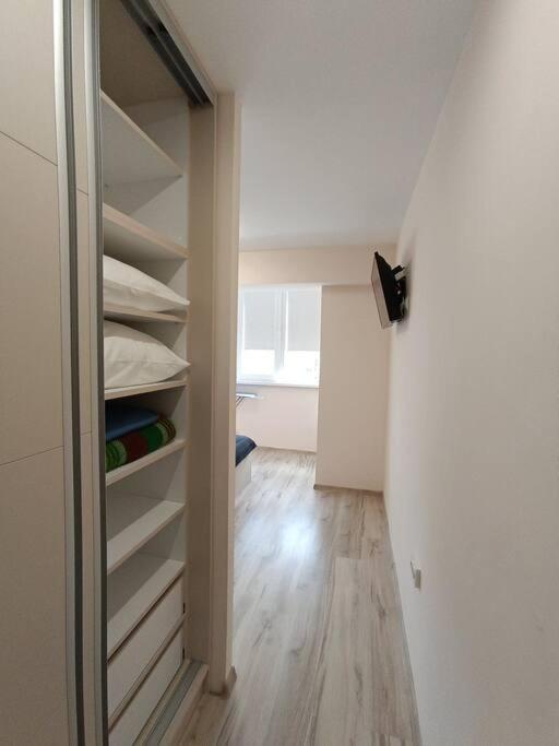 Bright City Apartment Warna Zewnętrze zdjęcie